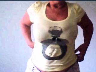 Sexy grandma fingering